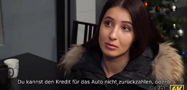 DEBT4k. Mädchen schuldet Geld und sie wird gefickt, nachdem der Schuldeneintreiber sie gefunden hat